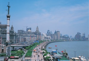 上海外滩。法院对地王转股纠纷案的判决可能对未来的股份转让交易产生影响。