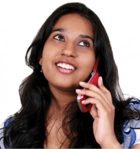 Indian_lady_speaking_on_mobile_phone