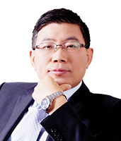 陆敬波 Lu Jingbo 江三角律师事务所 首席合伙人，上海 Chief Partner River Delta Law Firm, Shanghai