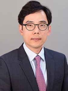 Daniel-Lee-Lawyer-at-Kobre-&-Kim-in-New-York