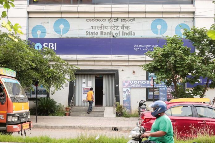 equity issue of the State Bank of India