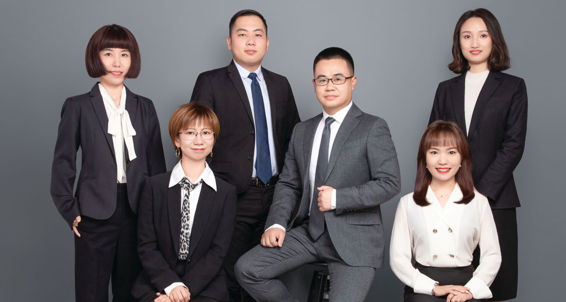 SDIC-Re-in-house-counsel-team