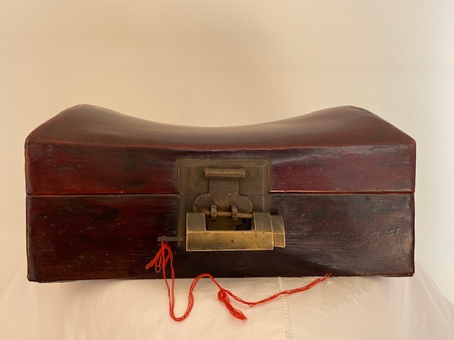 An old Chinese pillow box