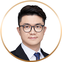 李伟