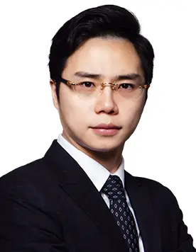Aaron Shao, Abbott