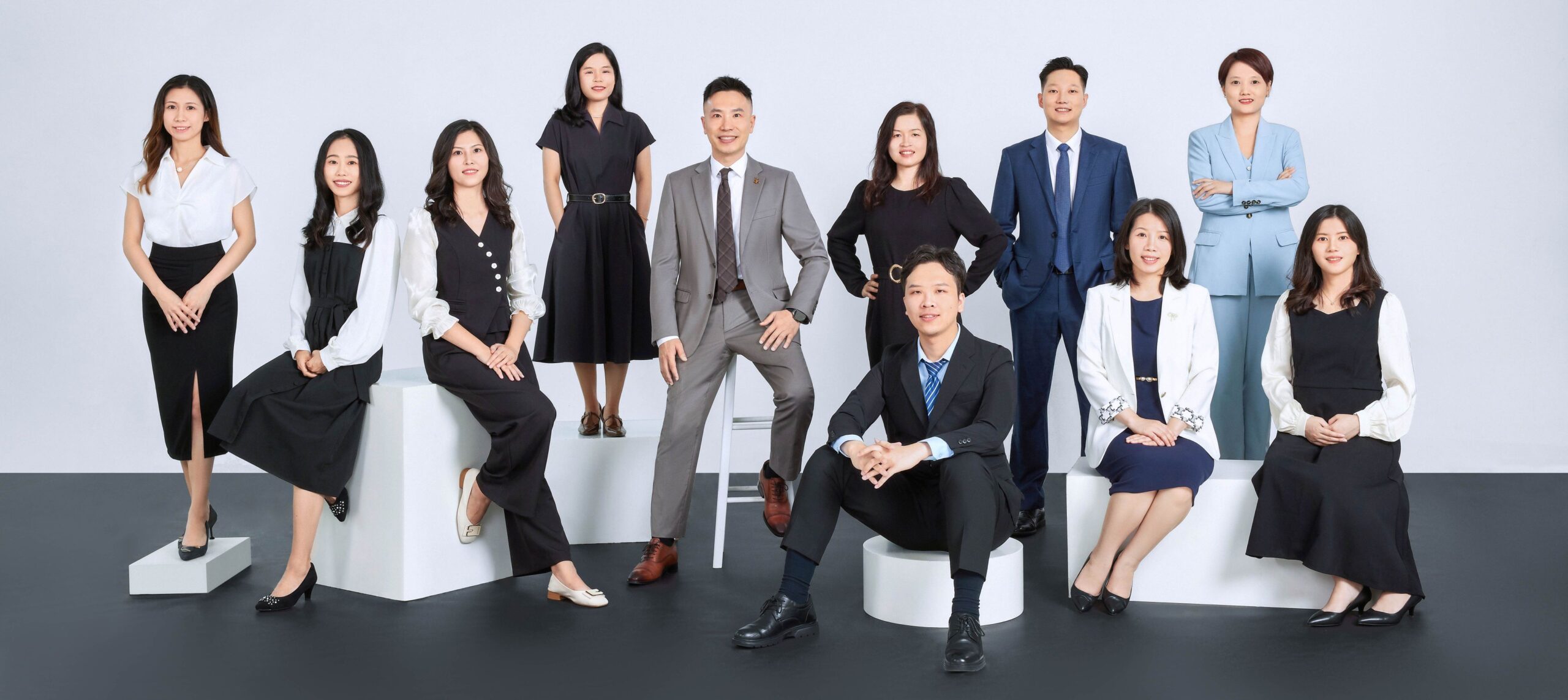 Luk Fook Holdings (International)