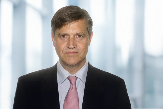 HK-hire-boosts-Dentons-project-finance-practice-in-Asia Dentons Hires Dominic Gregory