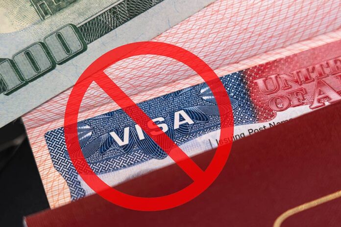 Trump-imposes-USD100,000-payment-on-H1-B-visa-petitions H1B visa fee order