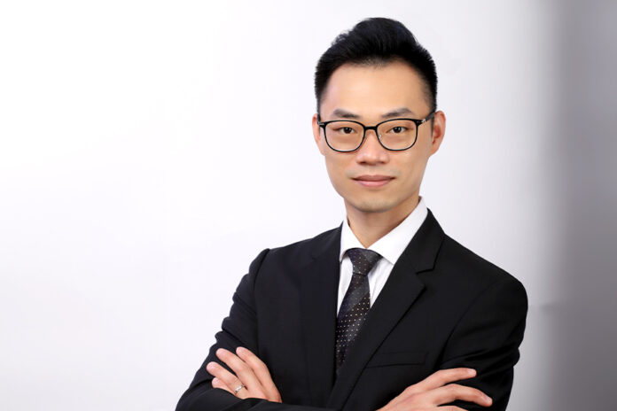 Clyde-&-Co-lifts-insurance-team-with-ex-HKIA-acting-GC-hire Patrick Peng Clyde & Co