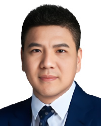 Yi Xiangming, Zhong Lun Law Firm
