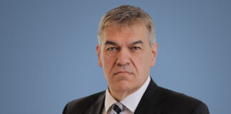 Thomson Geer strengthens litigation practice with new partner Thomson Geer Hires John Emmerig Litigation Partner