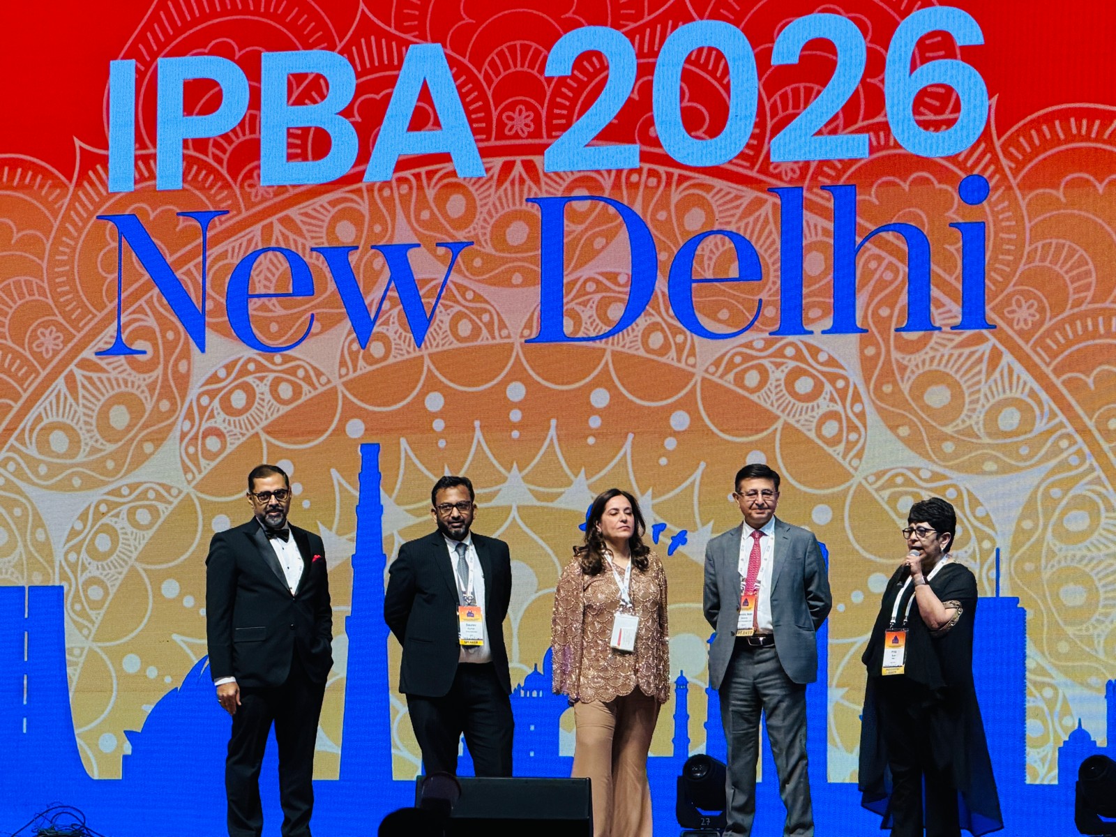 IPBA president Priti Suri congratulates IPBA committee members. From left: Rudra Kumar Pandey, Shardul Amarchand Mangaldas & Co, Saurav Kumar, CMS INDUSLAW, Manjula Chawla, Phoenix Legal and Upendra Nath Sharma, JSA