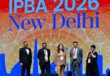 Gala dinner at the IPBA in New Delhi IPBA president Priti Suri congratulates IPBA committee members. From left: Rudra Kumar Pandey, Shardul Amarchand Mangaldas & Co, Saurav Kumar, CMS INDUSLAW, Manjula Chawla, Phoenix Legal and Upendra Nath Sharma, JSA
