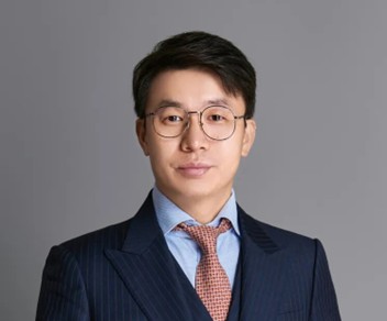 李波