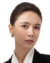 Nafisa Nihmat, Zhong Lun Law Firm